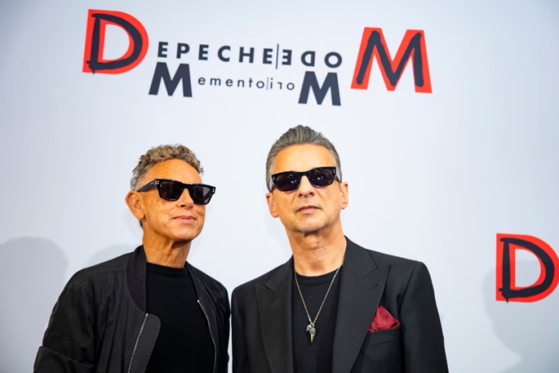Depeche Mode lanza el video de su canción "Wagging Tongue"