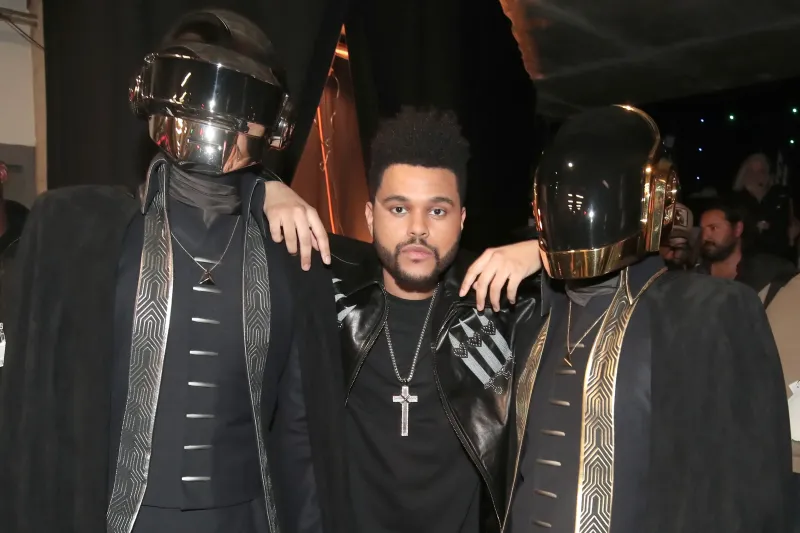 "Starboy" de Daft Punk y The Weeknd alcanzó los 3 billones de reproducciones en Spotify